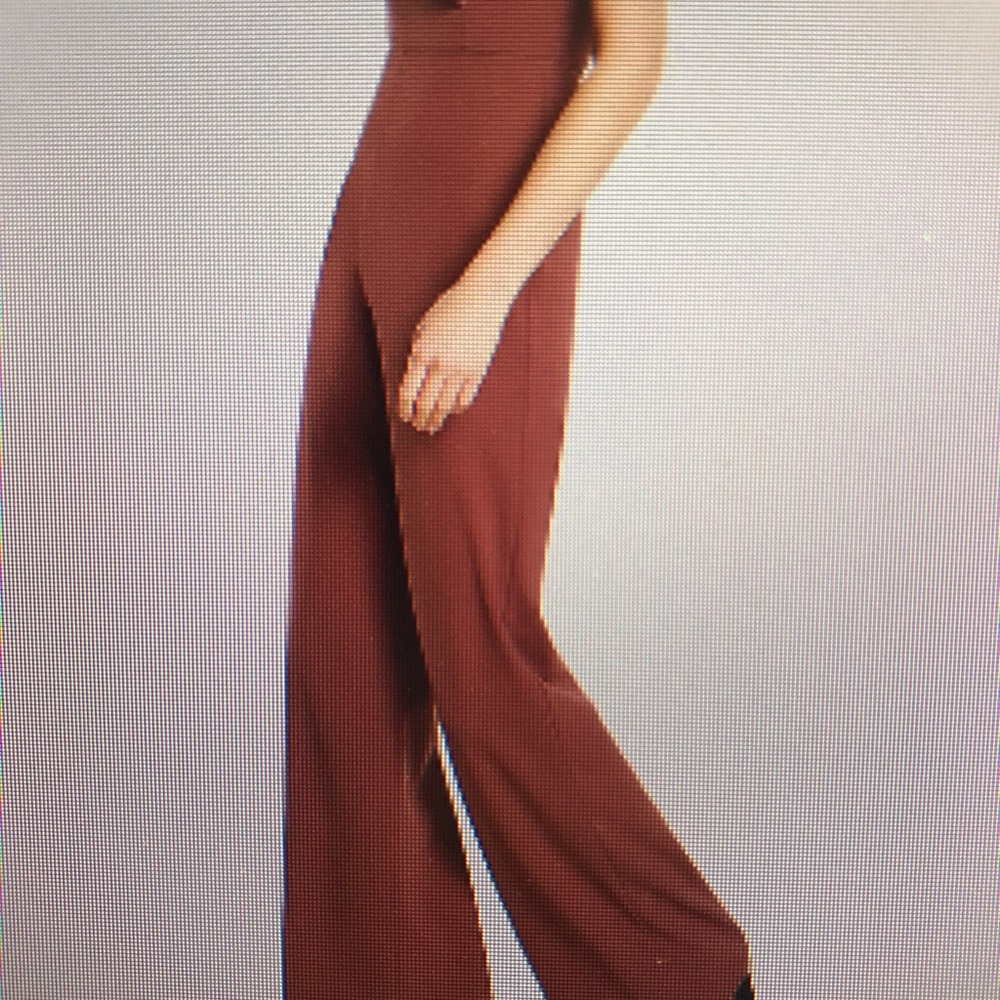 Ruffled one shoulder jumpsuit - Picture 4 of 4